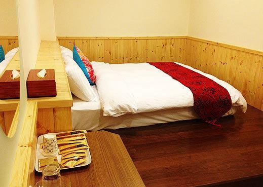 Sun Moon Lake Crystal B&B Nantou Номер фото